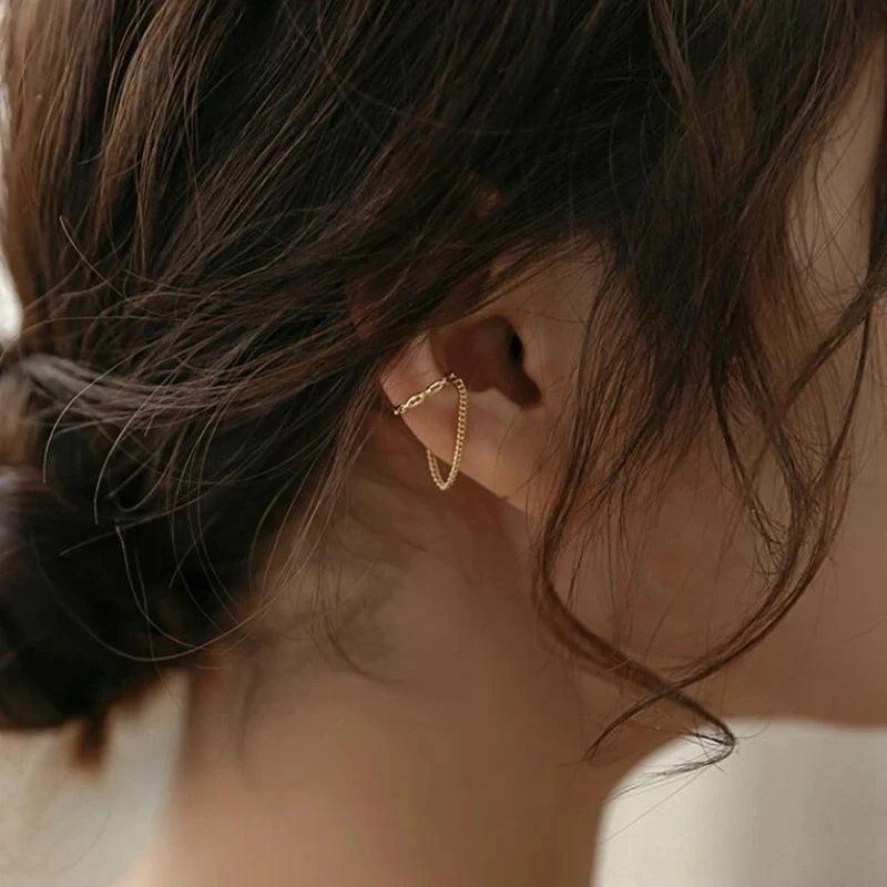 Elegant Touch Ear Cuf